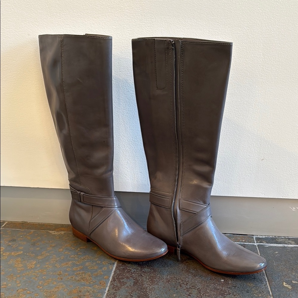 Women's Gray Knee-High Boots